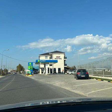 Side Airport Hotel Κρούγια Εξωτερικό φωτογραφία